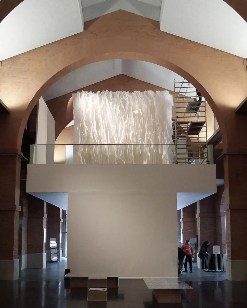 Brise du rouge soleil - Joël Andrianomearisoa