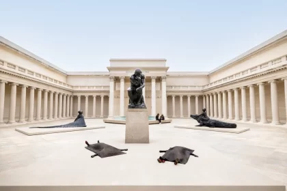 Wangechi Mutu présente « I Am Speaking, Are You Listening ? » à la Legion of Honor de San Francisco