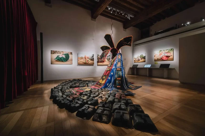 Expression(s) décoloniale(s) #2 - L'artiste Romuald Hazoumè hôte au Musée d'histoire de Nantes jusqu’au 14 novembre 2021