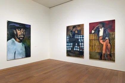 Vue de l'exposition "Lynette Yiadom-Boakye. Fly In League With The Night", 01.04 – 05.09.2022, Mudam Luxembourg © Photo : Rémi Villaggi | Mudam Luxembourg