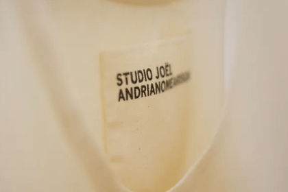 Joël Andrianomearisoa, MY HEART BELONGS TO THE OTHER, 2023. Courtesy of Church Projects.