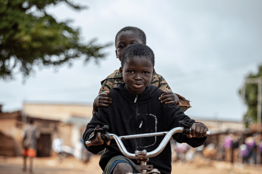 Festival Wa Benin: at the heart of Beninese culture through the “Voyage dans le temps” exhibition